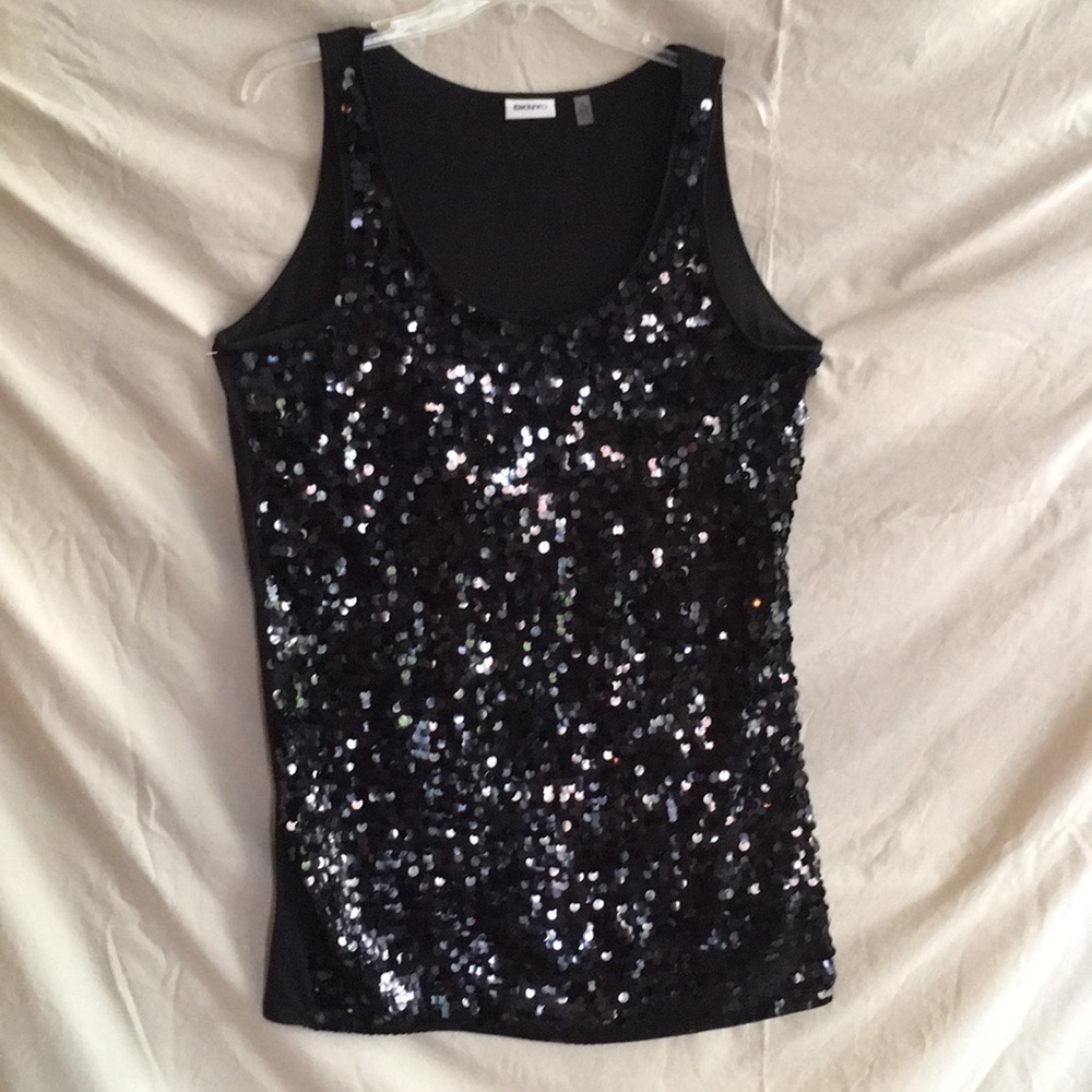 DKNY SEQUINED TOP Size M